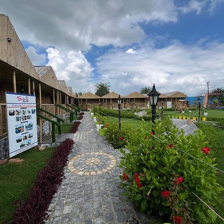Gopika Resort Vrindāvan Zewnętrze zdjęcie